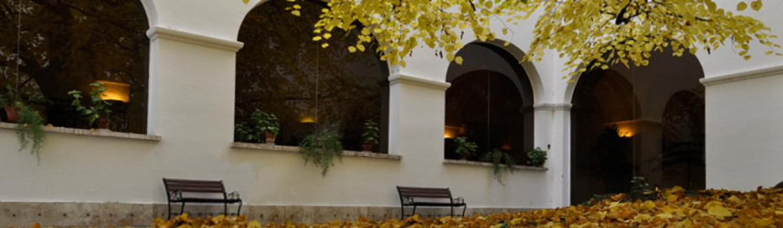 9 - XVII. SZÁZADI FALAK KÖZÖTT